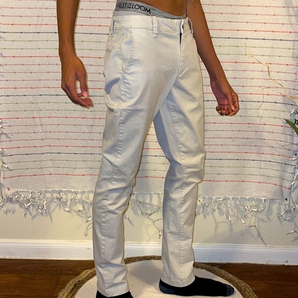Aeropostale NWOT Skinny Straight Chino Pants - Picture 3 of 7